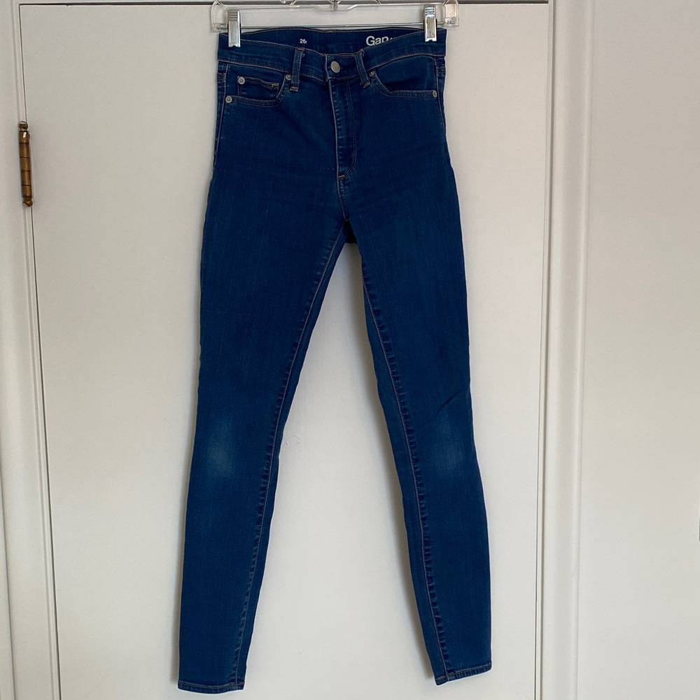 GAP Women's Deep Blue Skinny Jeans